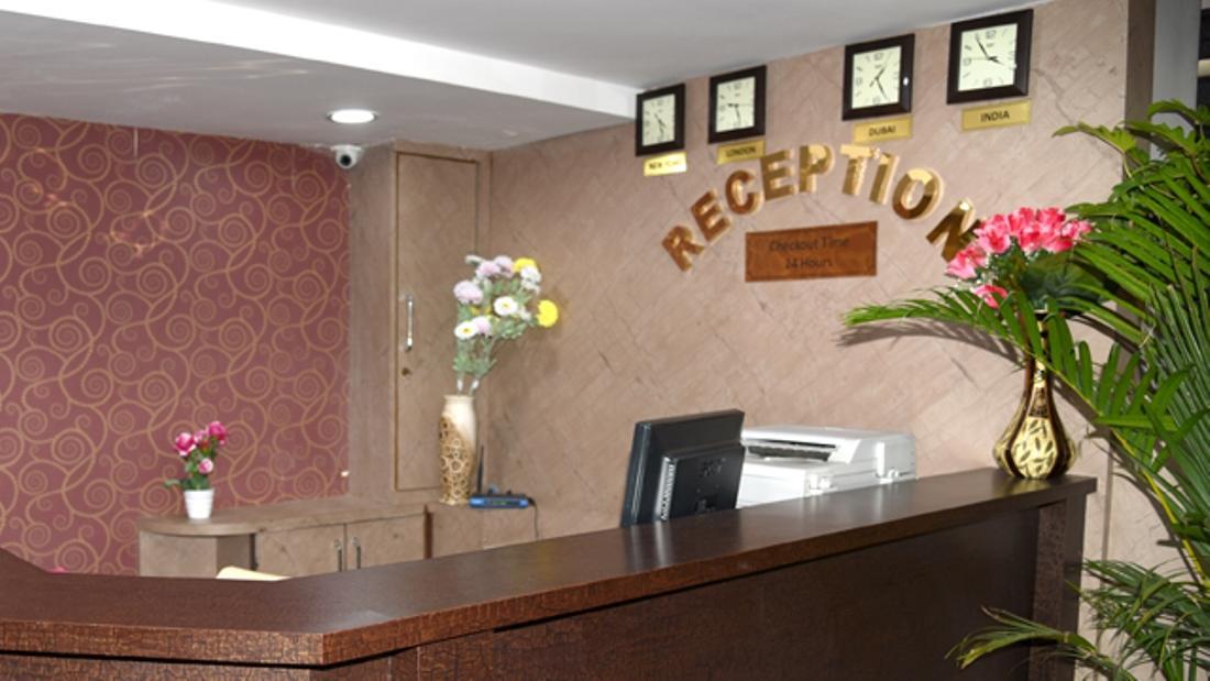 העיר בנגלור Hotel New Bell Inn מראה חיצוני תמונה