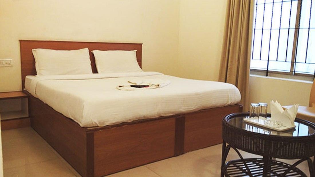 העיר בנגלור Hotel New Bell Inn מראה חיצוני תמונה